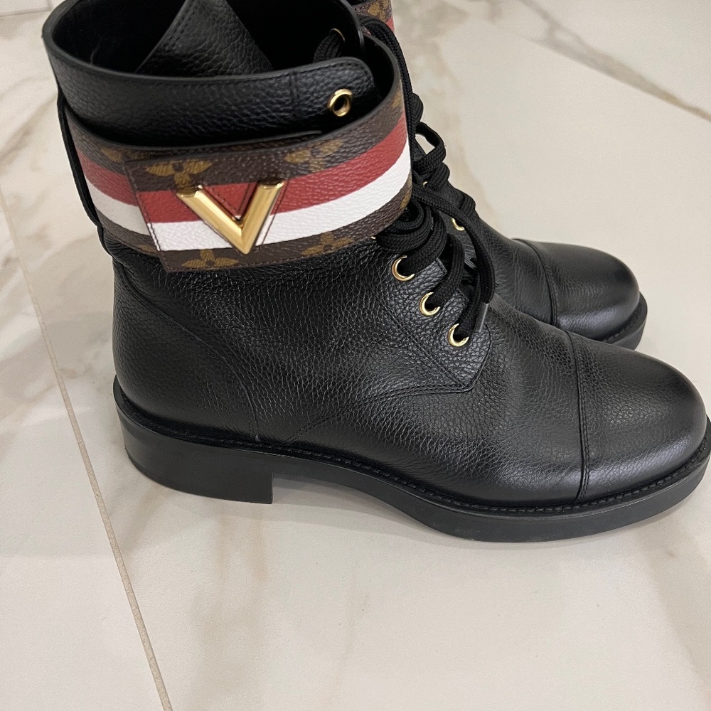 Louis Vuitton Ranger boots